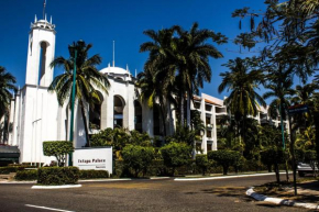 Отель Ixtapa Palace  Икстапа-Сиуатанехо